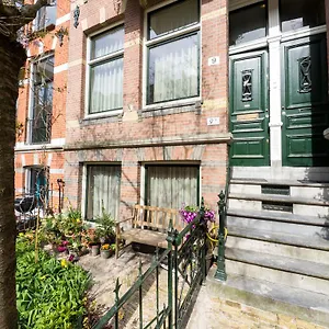 B&B Bij De Amstel Couette-café