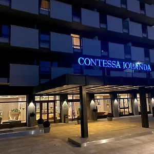 Aparthotel & Contessa Jolanda