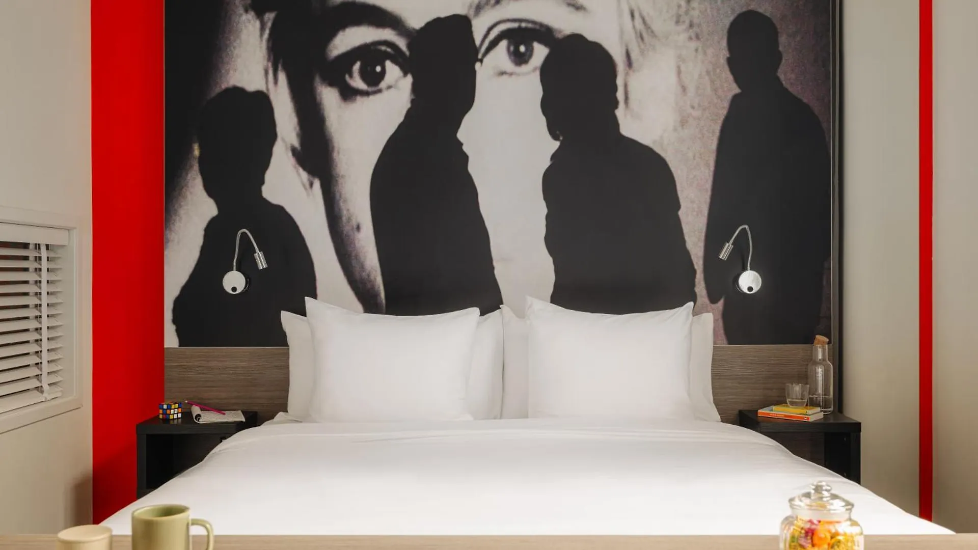 The Manor Amsterdam Hotel