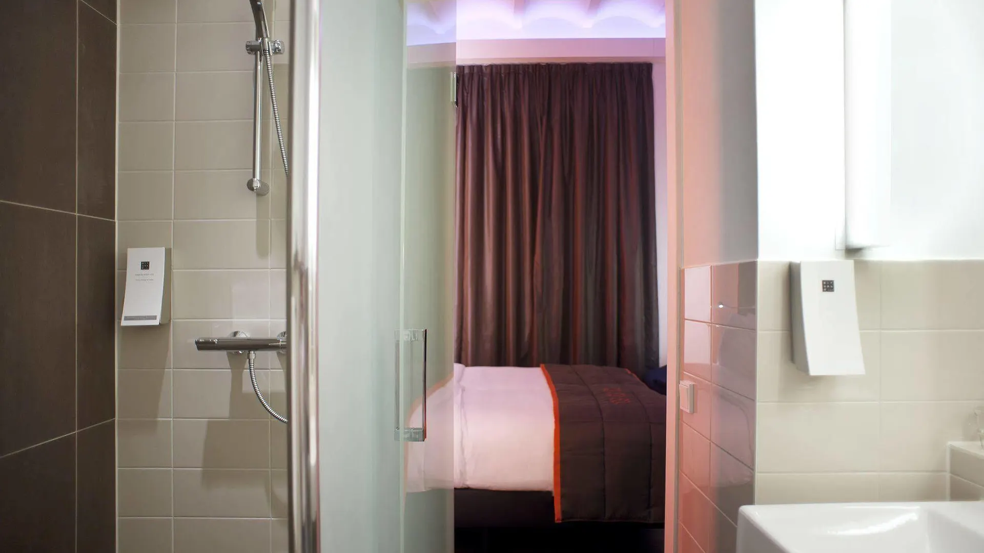 The Manor Amsterdam Hotel